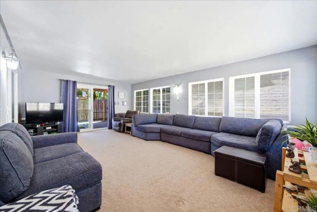 1634 Rush Avenue, Vista, CA 92084