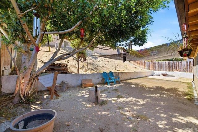 1634 Rush Avenue, Vista, CA 92084