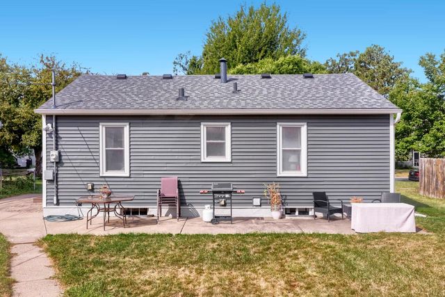 4429 6th Street NE, Columbia Heights, MN 55421