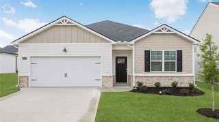 106 Planters Row, Perry, GA 31069