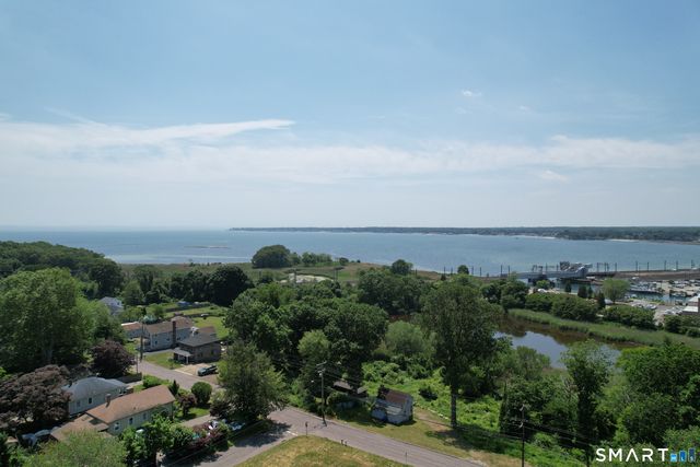 7 Larson Street, Waterford, CT 06385