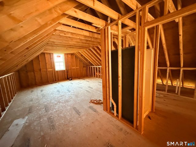 7 Larson Street, Waterford, CT 06385