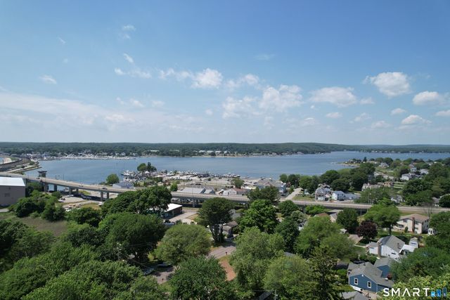 7 Larson Street, Waterford, CT 06385