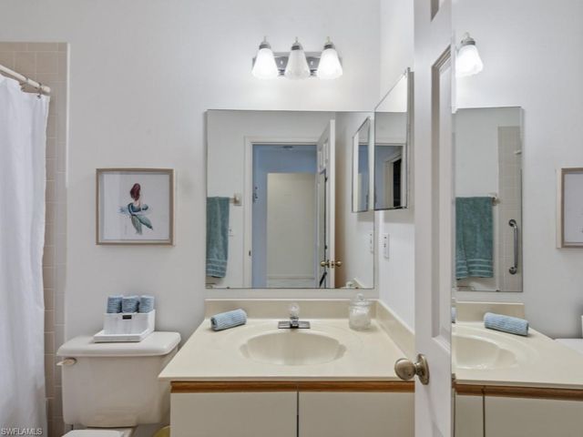 5904 Cranbrook WAY J204, Naples, FL 34112