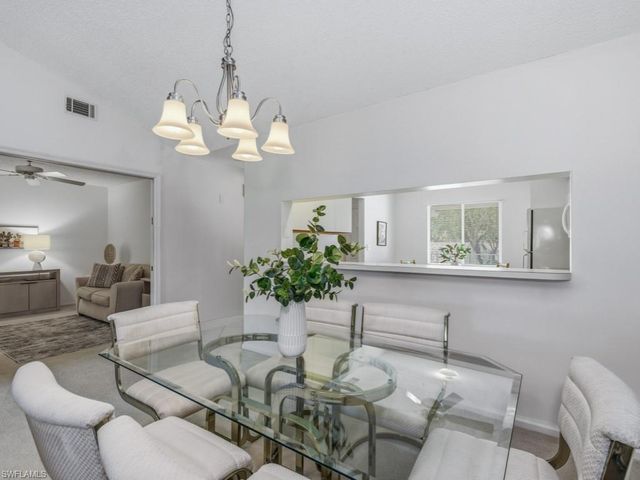 5904 Cranbrook WAY J204, Naples, FL 34112