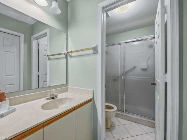 5904 Cranbrook WAY J204, Naples, FL 34112