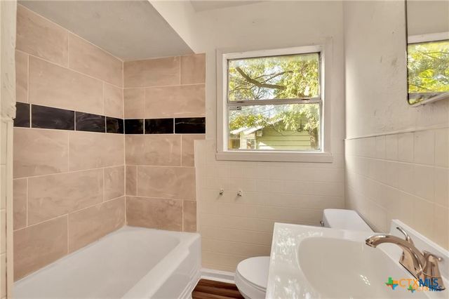 807 CLOUD Street, Killeen, TX 76541