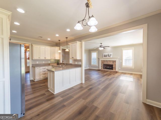 5 Grove Park Circle, Cartersville, GA 30120