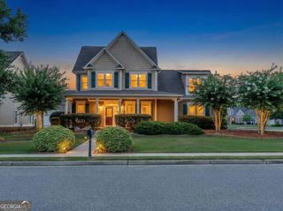 5 Grove Park Circle, Cartersville, GA 30120