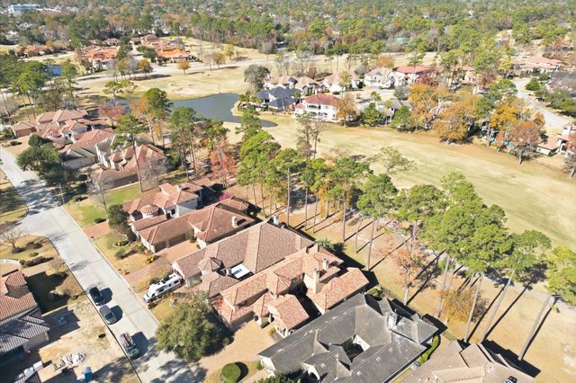 2818 Twin Fountains Drive, Houston, TX 77068