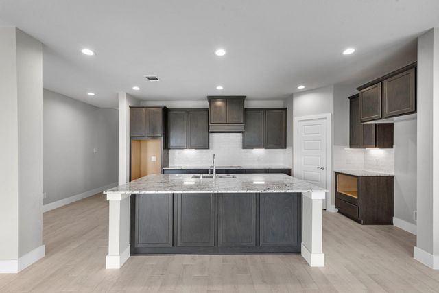 2942 Belle Tree Lane, Katy, TX 77493