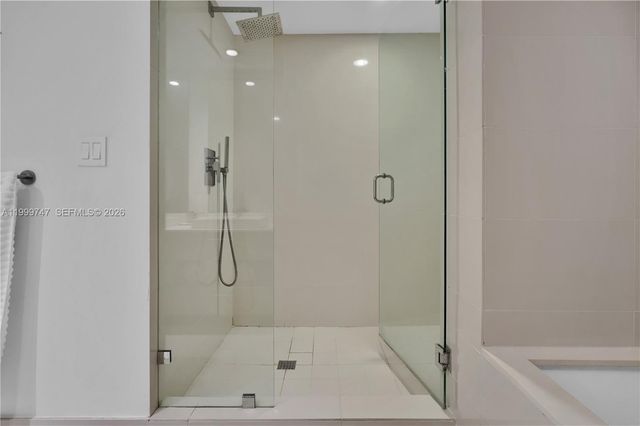 1300 S Miami Ave 2705, Miami, FL 33130