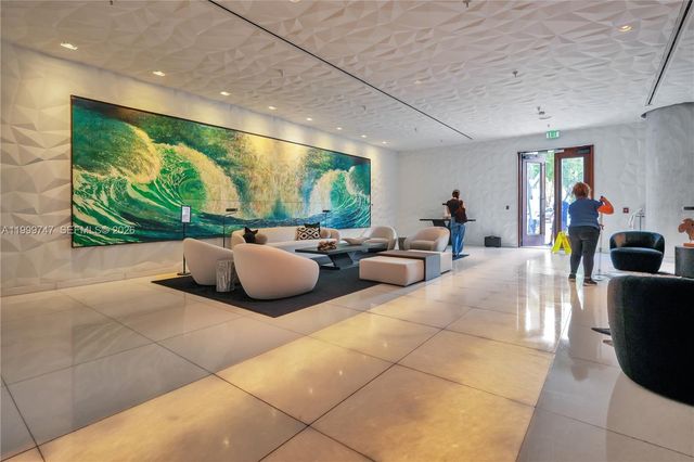 1300 S Miami Ave 2705, Miami, FL 33130