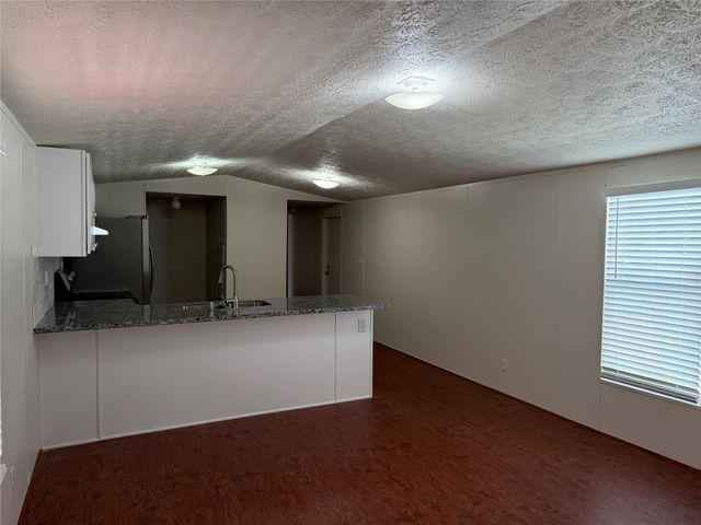 4429 16th Street, Bacliff, TX 77518