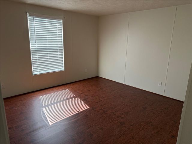 4429 16th Street, Bacliff, TX 77518