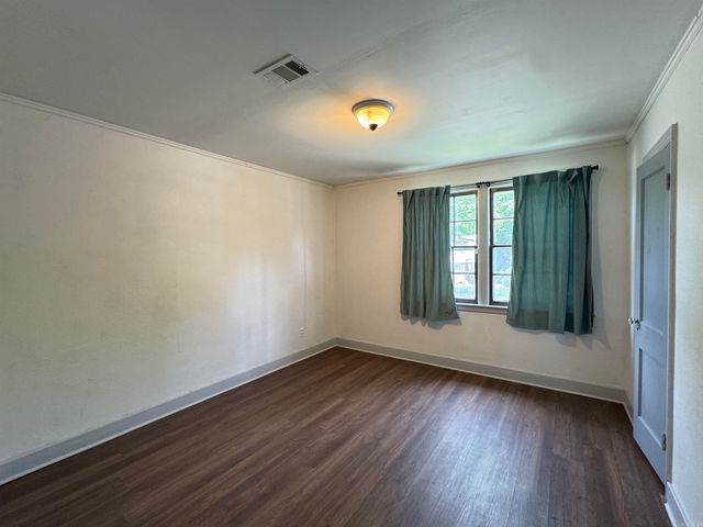 500 W 17th Street, North Little Rock, AR 72114