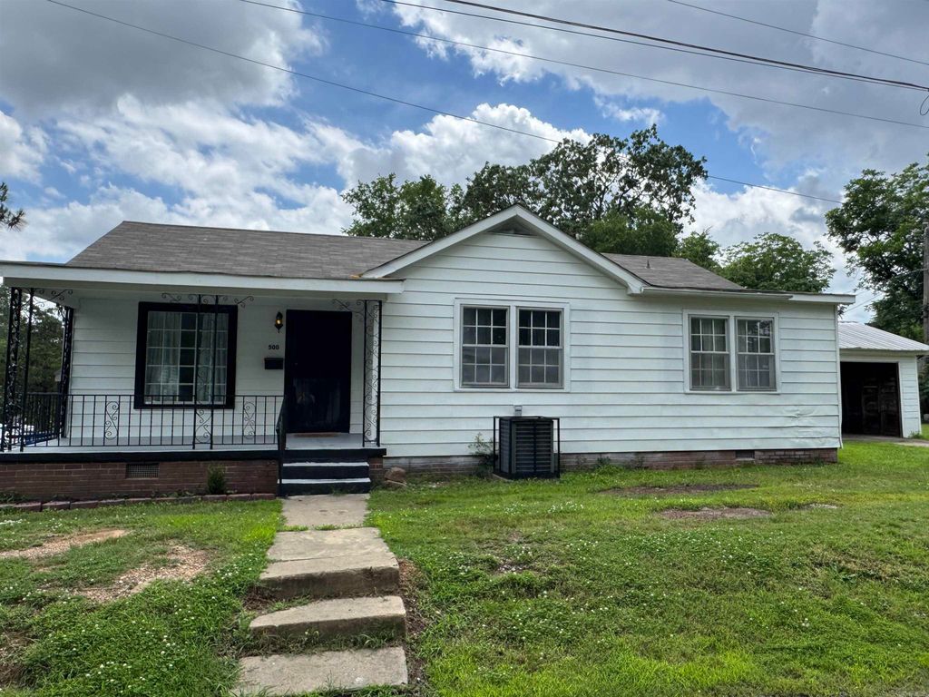 500 W 17th Street, North Little Rock, AR 72114