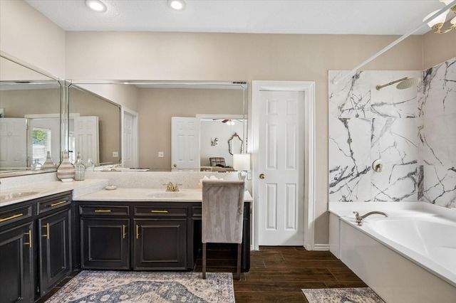 502 Monitor Park, Conroe, TX 77302