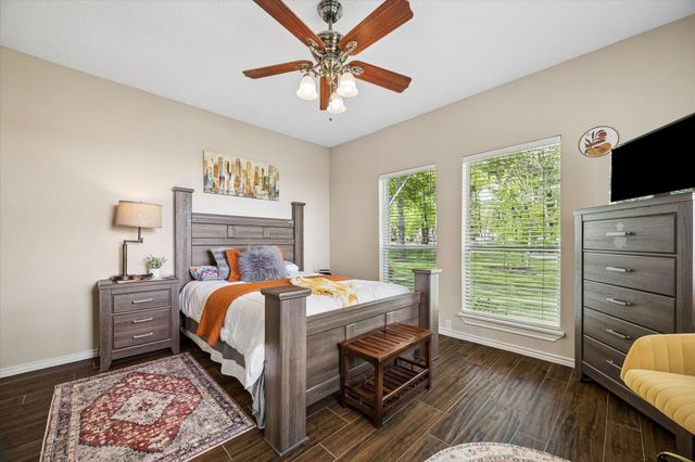 502 Monitor Park, Conroe, TX 77302