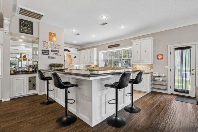 502 Monitor Park, Conroe, TX 77302