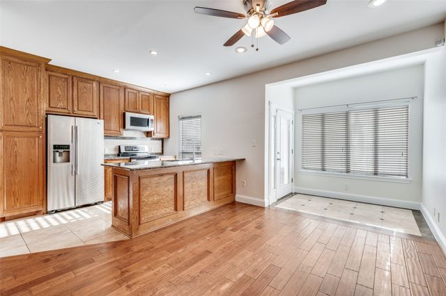 407 Josephine Street, Dallas, TX 75246