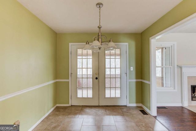 885 Long Branch Circle, Sugar Hill, GA 30518