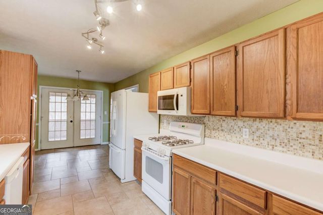 885 Long Branch Circle, Sugar Hill, GA 30518