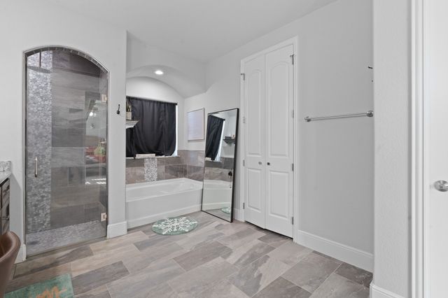 6033 Berry Ridge Lane, Joshua, TX 76058