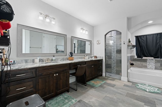 6033 Berry Ridge Lane, Joshua, TX 76058