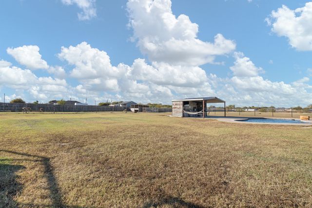 6033 Berry Ridge Lane, Joshua, TX 76058