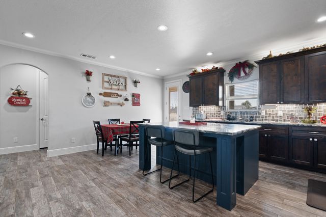 6033 Berry Ridge Lane, Joshua, TX 76058