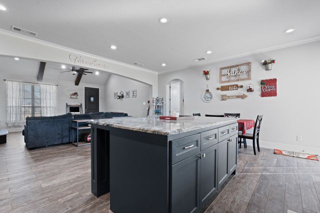 6033 Berry Ridge Lane, Joshua, TX 76058