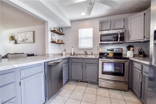 895 Brittney Court, Willowick, OH 44095