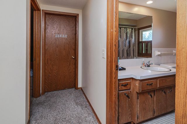 13241 Humboldt Avenue S, Burnsville, MN 55337