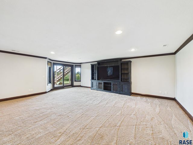509 S Horizon Cir Circle, Sioux Falls, SD 57106