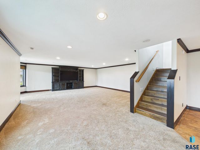 509 S Horizon Cir Circle, Sioux Falls, SD 57106