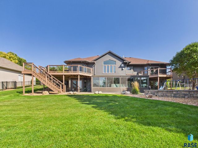 509 S Horizon Cir Circle, Sioux Falls, SD 57106
