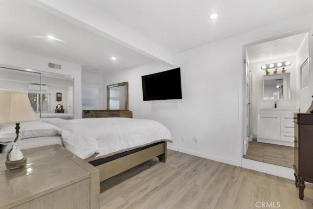 22736 Schoolcraft, West Hills, CA 91307