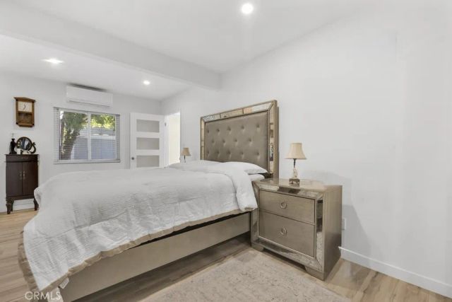 22736 Schoolcraft, West Hills, CA 91307