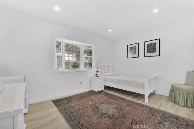 22736 Schoolcraft, West Hills, CA 91307