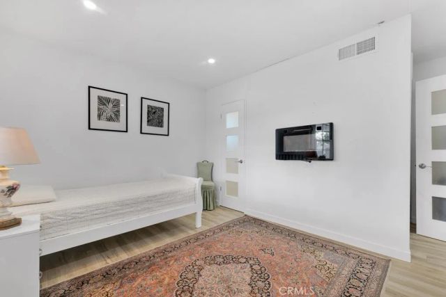 22736 Schoolcraft, West Hills, CA 91307