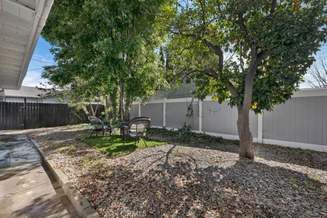 22736 Schoolcraft, West Hills, CA 91307