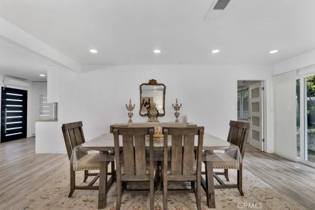 22736 Schoolcraft, West Hills, CA 91307