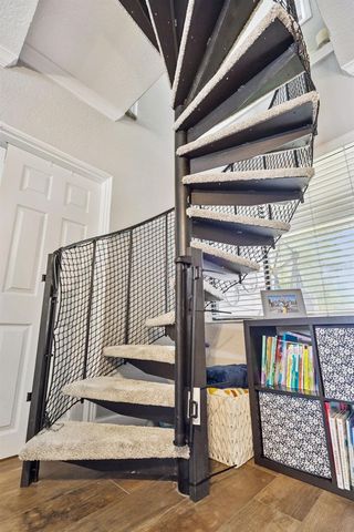 2939 DAWLEY AVENUE, Orlando, FL 32806