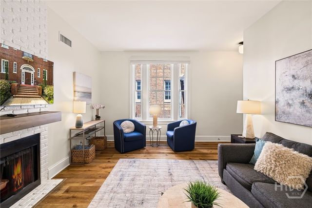 105 W Oglethorpe Avenue 203, Savannah, GA 31401