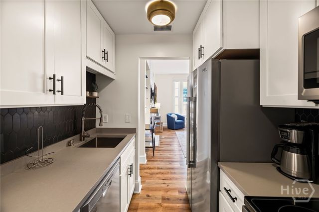 105 W Oglethorpe Avenue 203, Savannah, GA 31401