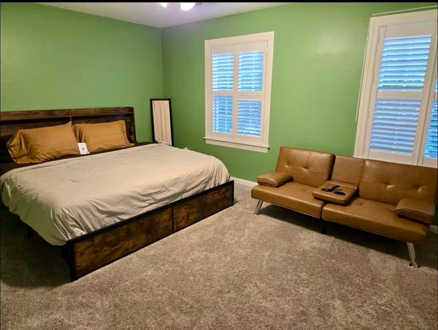 5469 Barnwood Drive, Gurnee, IL 60031