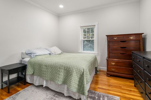 78 Pleasant St 78, Needham, MA 02492