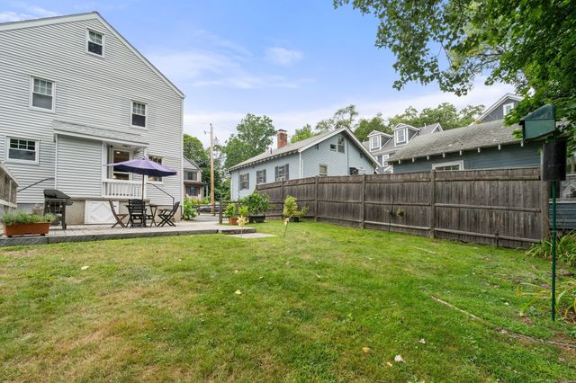 78 Pleasant St 78, Needham, MA 02492