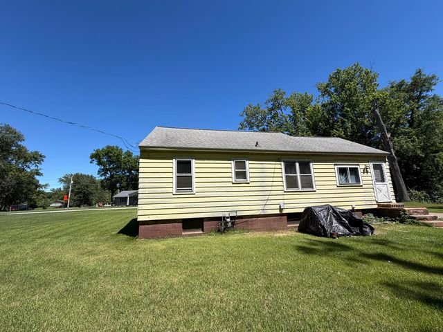 4974 N 600 W, La Porte, IN 46350